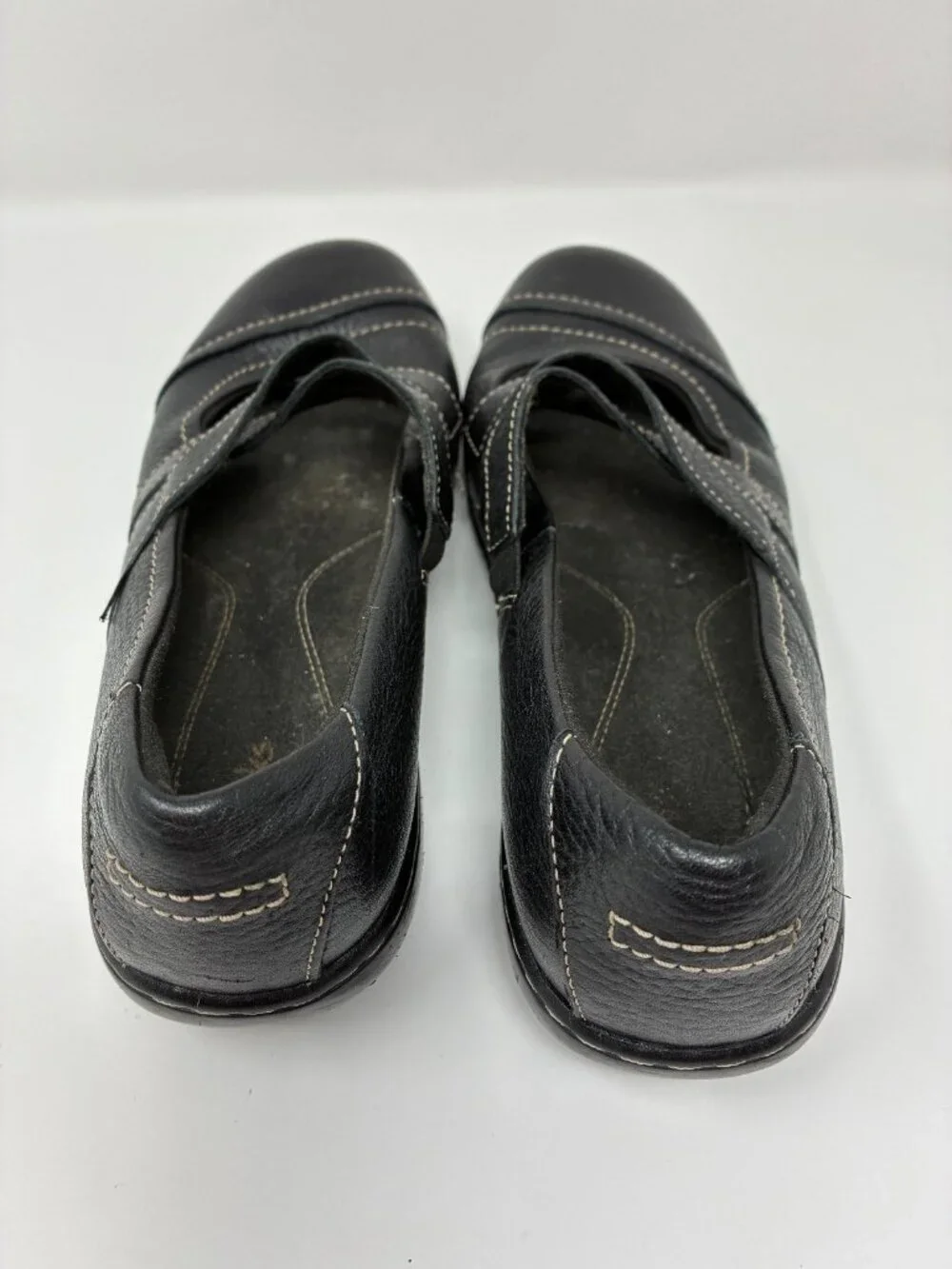 Clarks black mary